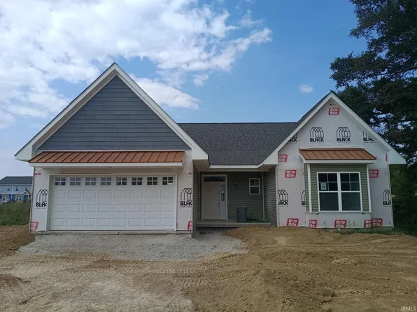 7900 S Westmead Dr, Newberry, IN 47449