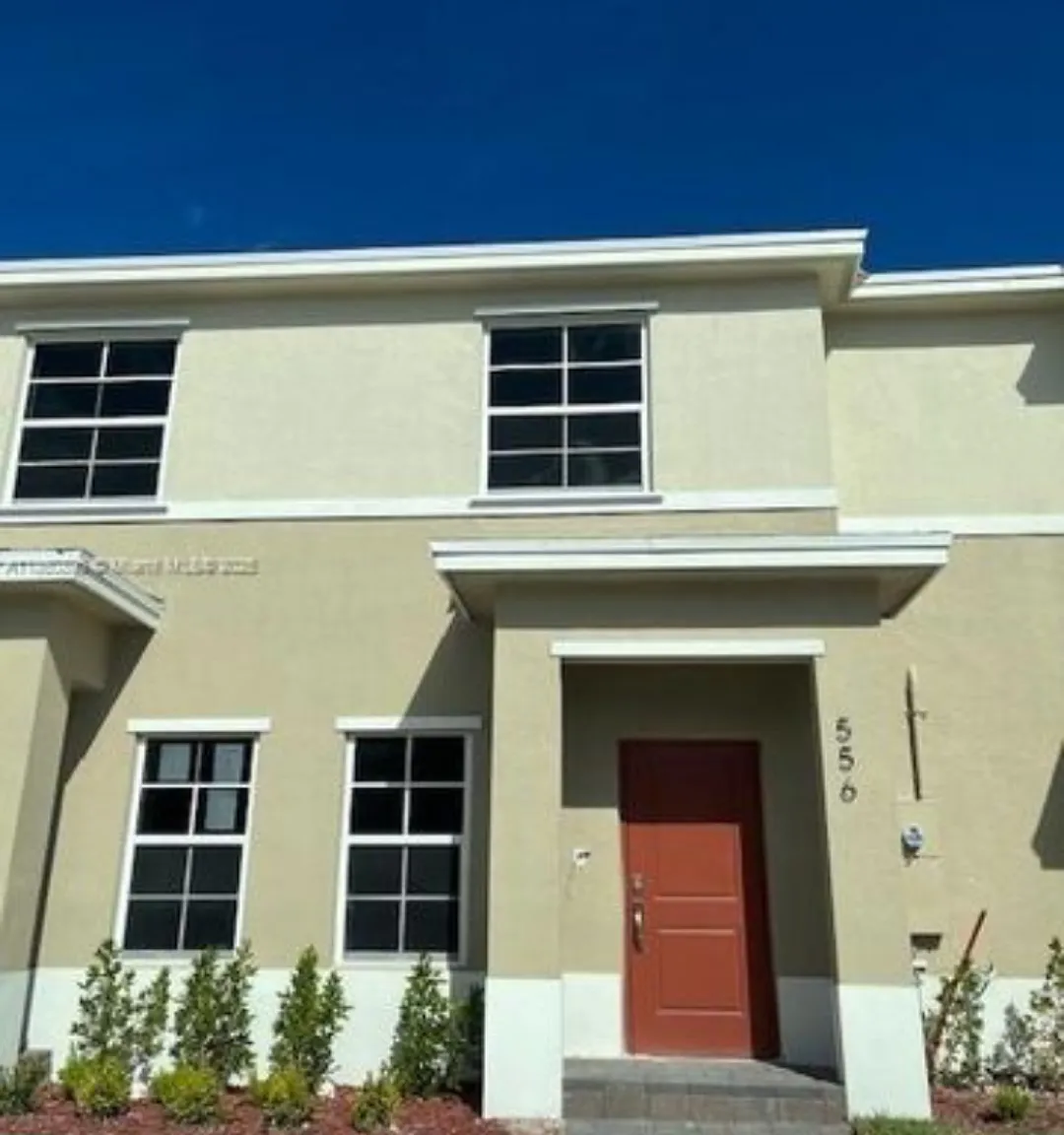 2 bed, 2.5 bath, 1208 sqft, $2,400 — Photo 1