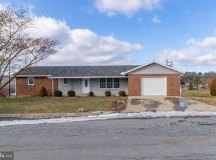 615 Hillcroft Ave, Cressona, PA 17929