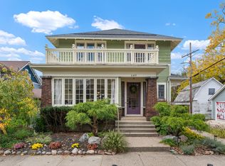549 Giddings Ave SE, Grand Rapids, MI 49506
