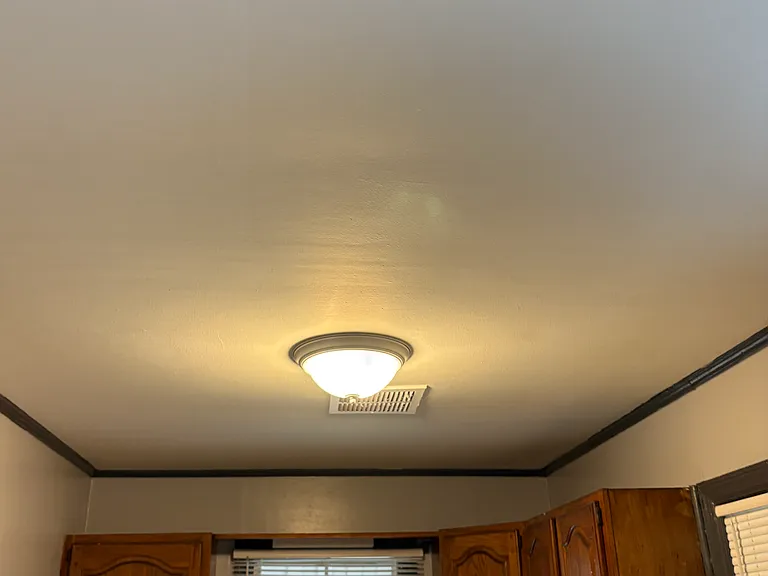 846 Bedingfield Ave — Photo 6