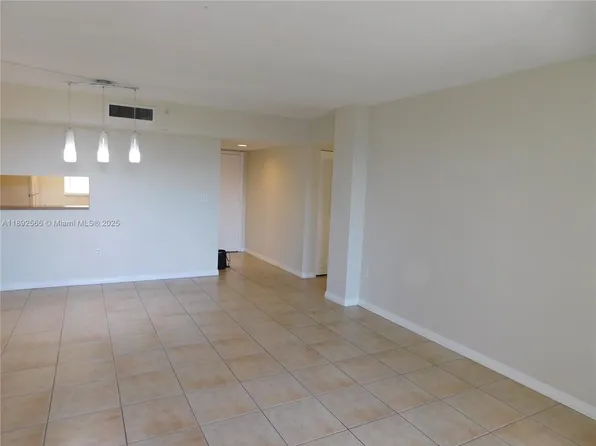 8650 SW 133rd Road Pl #408, Miami, FL 33183