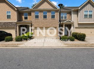 536 Jody Pl, Lilburn, GA 30047