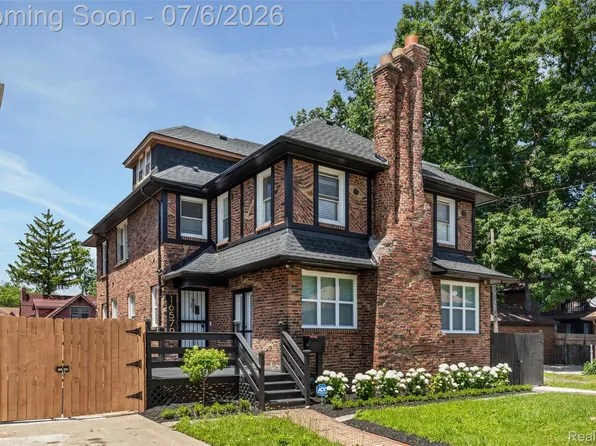 16579 Ohio St, Detroit, MI 48221