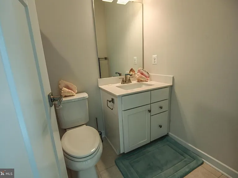 7221 Sprouse Ct — Photo 14