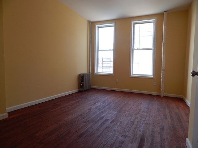 1st image of 305 Jefferson St APT 3L