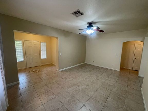 3rd image of 1416 Calle Montery St
