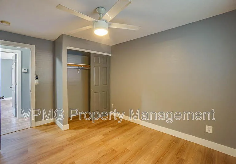 7602 NE 159th Ave — Photo 16