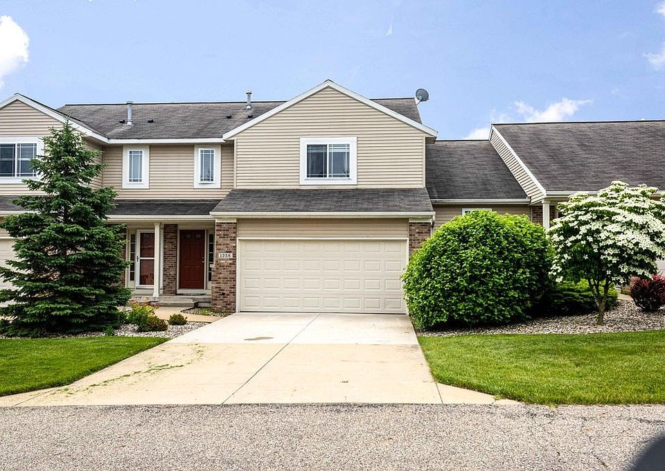 1st image of 1358 Echoing Valley Dr SW