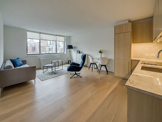 Rented by MNS | media 17