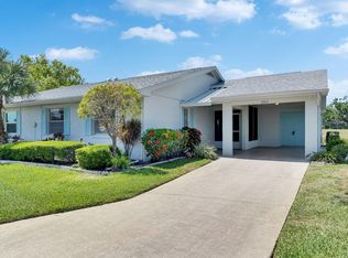 2313 Grenoble Pl, Sun City Center, FL 33573