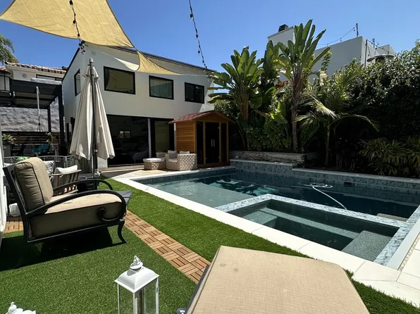 (undisclosed Address), San Diego, CA 92117