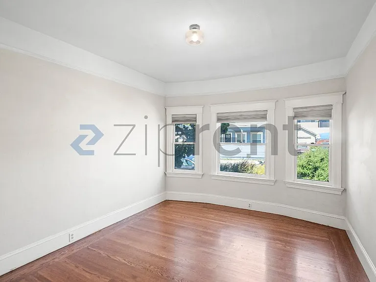 3144 Pleitner Ave — Photo 14