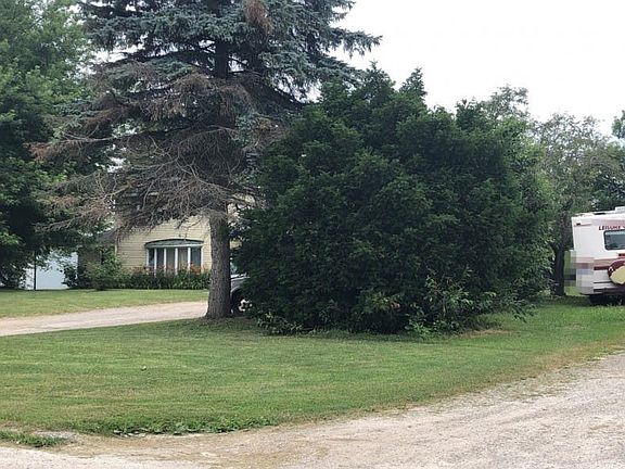 3rd image of 7085 Kessling St