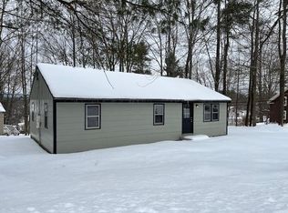 1 Hill St, Newport, NH 03773