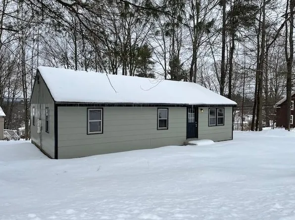 1 Hill Street, Newport, NH 03773