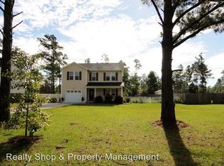 124 Van Riggs Rd, Hubert, NC 28539