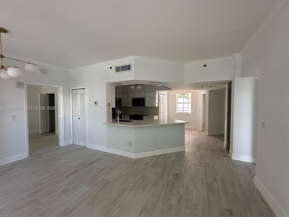 1st image of 3245 NE 184th St APT 13304