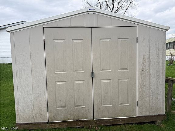 4th image of 10096 William Henry Dr
