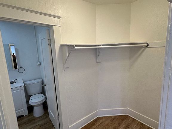 5th image of 1151 Daisy Ave APT 4