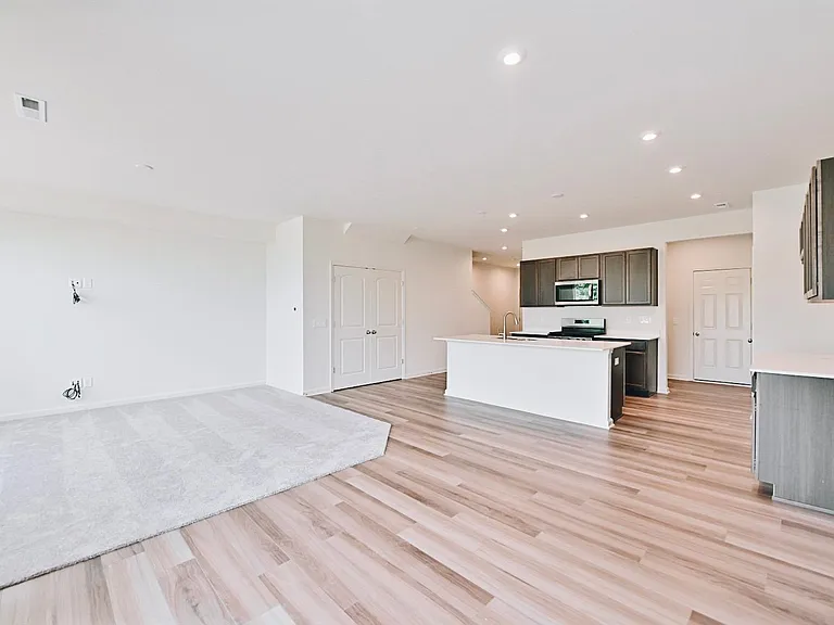 14246 Bay Willow Dr — Photo 33
