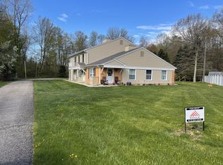 3271 W Charmwood Dr #D, Pt Huron, MI 48060
