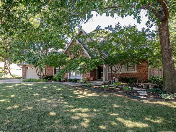 6903 E 63rd St S, Tulsa, OK 74133