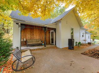 8252 Mathews Rd, Indianapolis, IN 46259