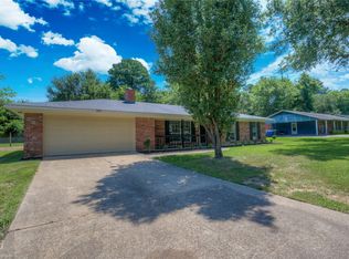 8475 Parkdale Dr, Shreveport, LA 71108