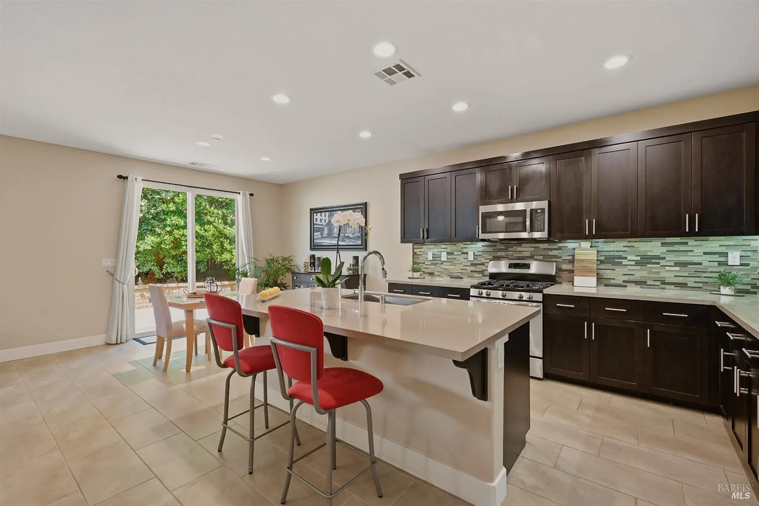 239 Saffron Court - Photo 10