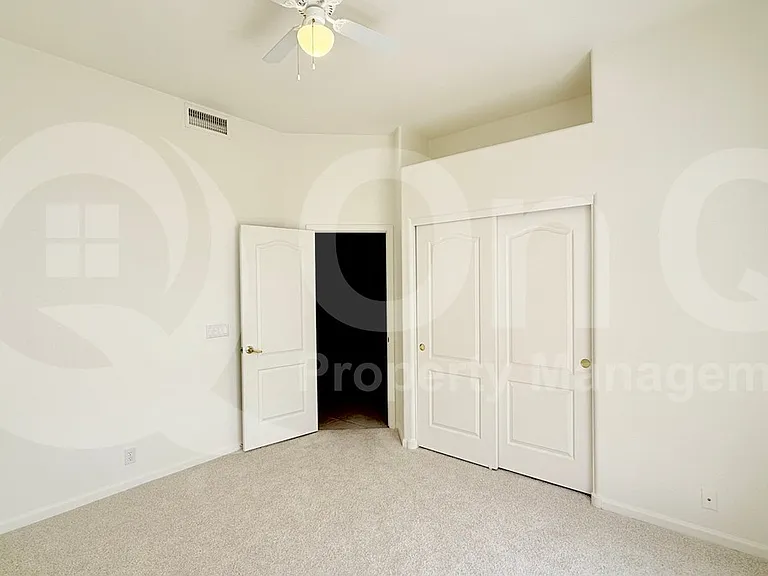 15210 S 20th St — Photo 8