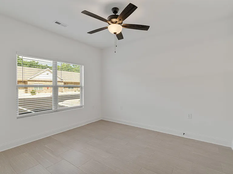19254 Autumn Falls Way — Photo 7