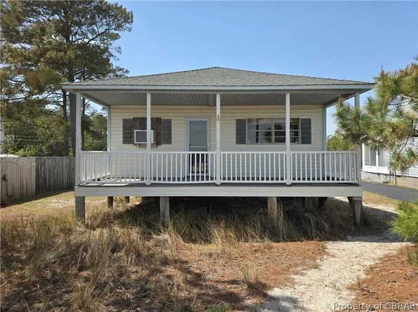 320 Chesapeake Shore Rd, Port Haywood, VA 23138