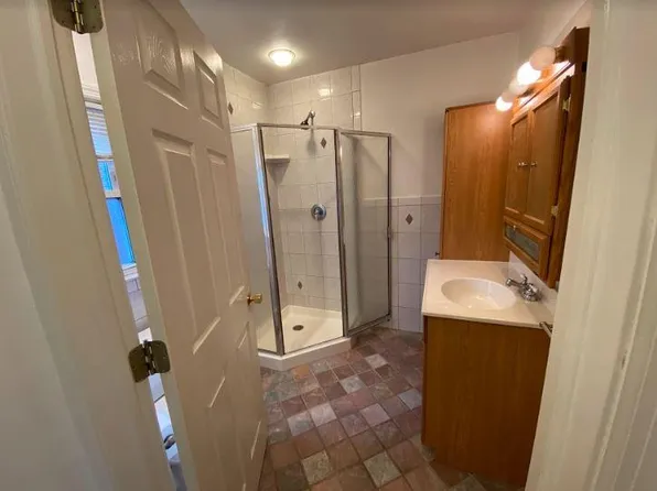 153 County Ave Unit 3, Secaucus, NJ 07094