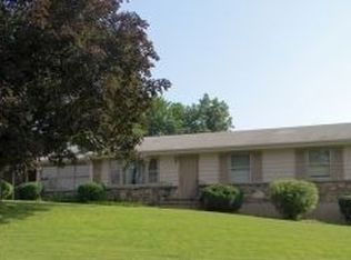 3818 Thompsons Ln, Roanoke, VA 24018