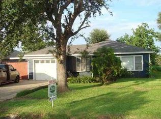 1524 Green Ave, Port Arthur, TX 77642