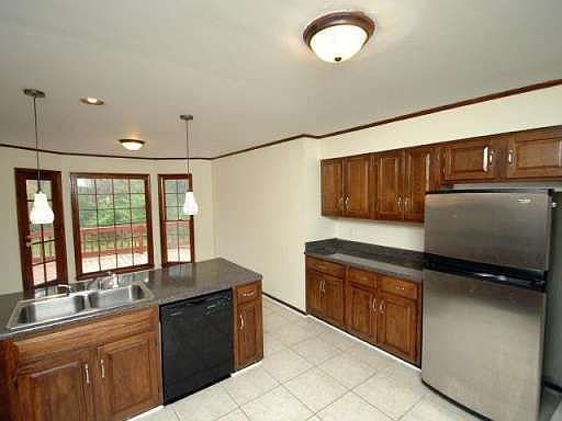 2nd image of 135 Collier Ct
