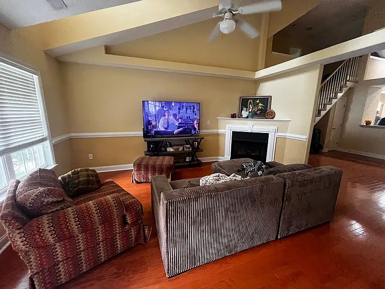 403 Neuchatel Rd — Photo 14