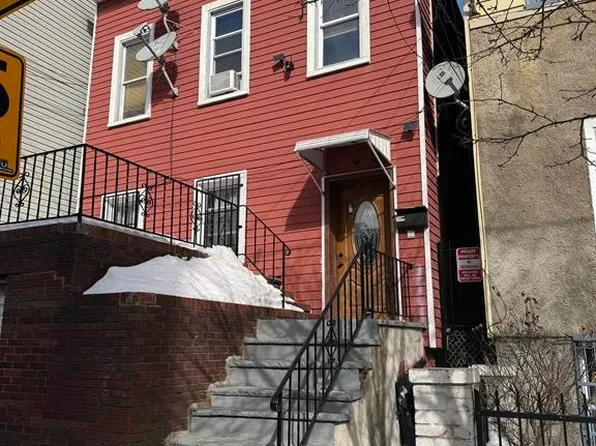 542 41st Street image 1 of 1