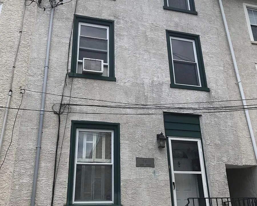 241 Gates St