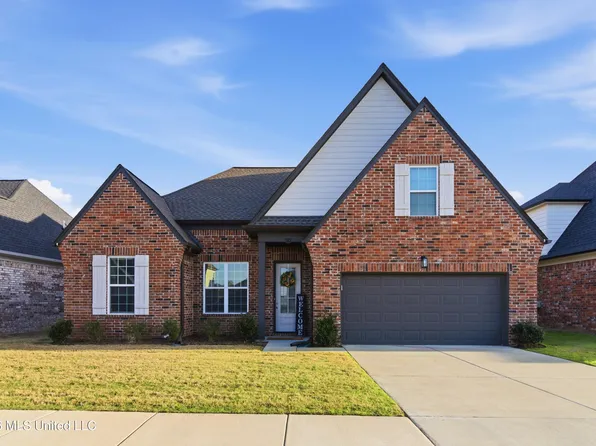 9115 Lakeside Cir S, Walls, MS 38680