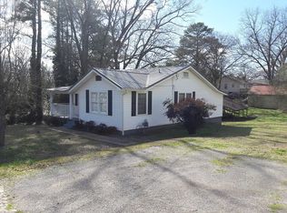 107 Honeysuckle St, Bessemer, AL 35023