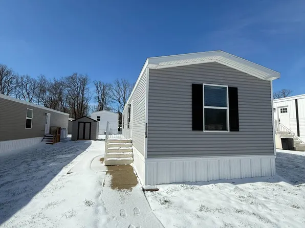 131 E Arlington Dr, Somerset, PA 15501