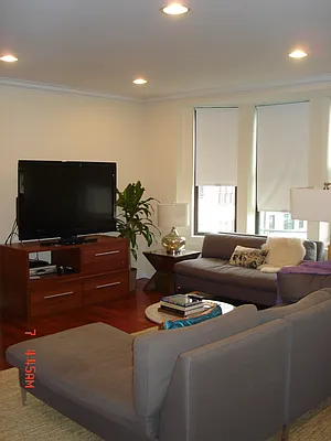 Rented by Meyerson Management | media 34