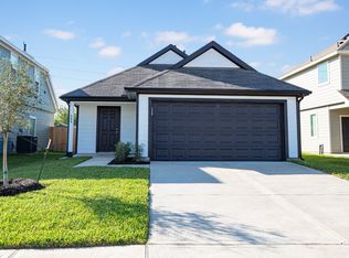 806 Gavin Walker Dr, Rosharon, TX 77583