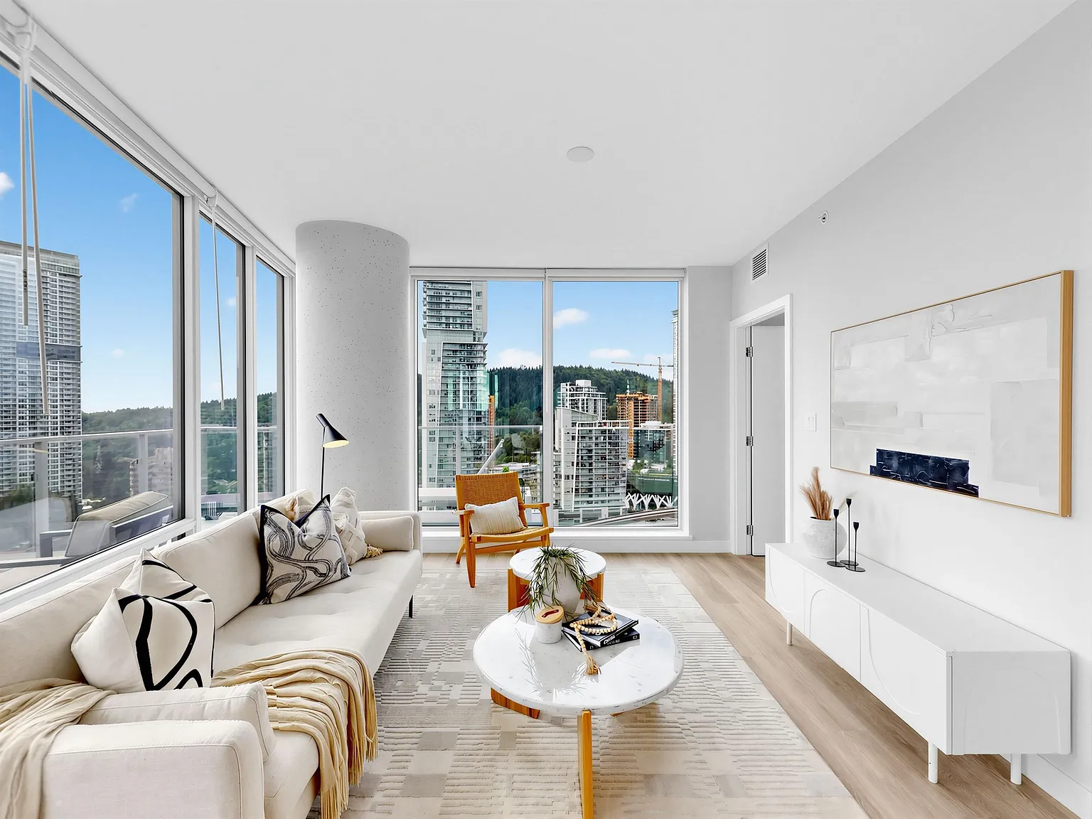 2 bed, 861 sqft, $2,950 — Photo 4