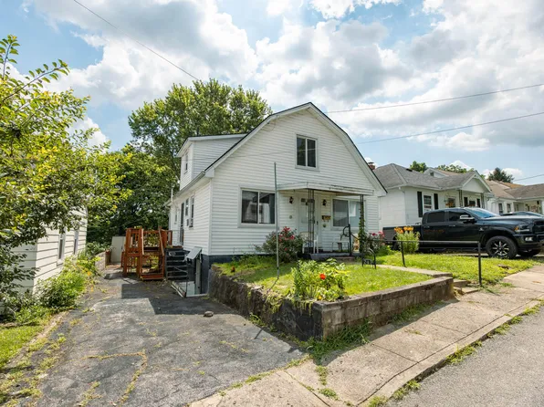 242 Creekview Dr, Paris, KY 40361