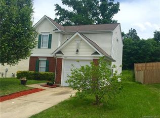 7417 Chesterbrook Ln, Charlotte, NC 28273