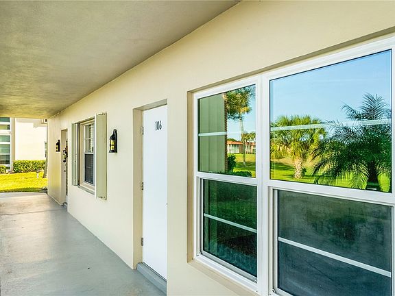 3rd image of 18 Vista Palm Ln APT 106