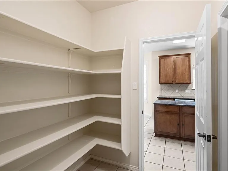 11508 Staked Plains Dr — Photo 17